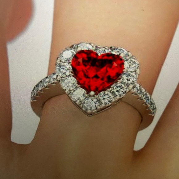 Valentine's sale 925 Sterling Silver CZ Heart - Picture 2 of 3